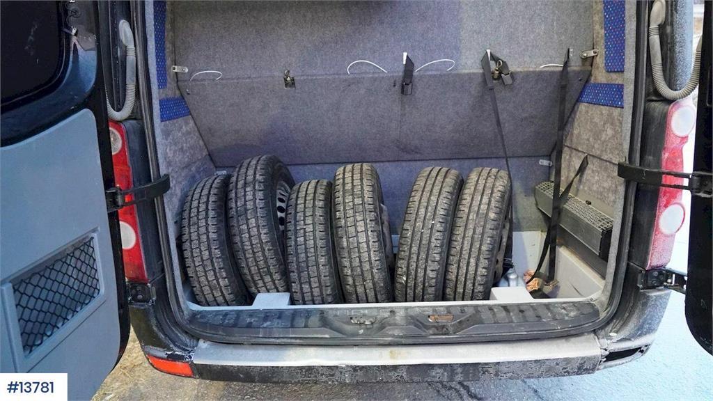 Volkswagen Crafter 17 seater mini bus