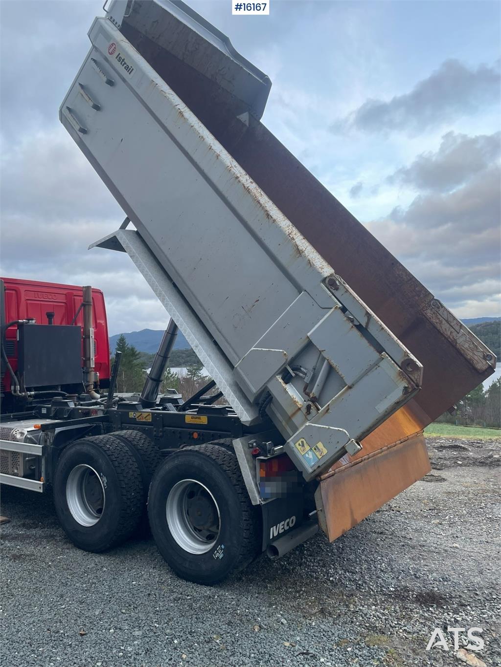 Iveco Trakker 500 6x4 Tipper