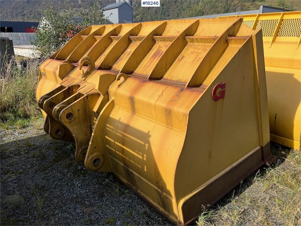 Wheel loader bucket  Machineryscanner