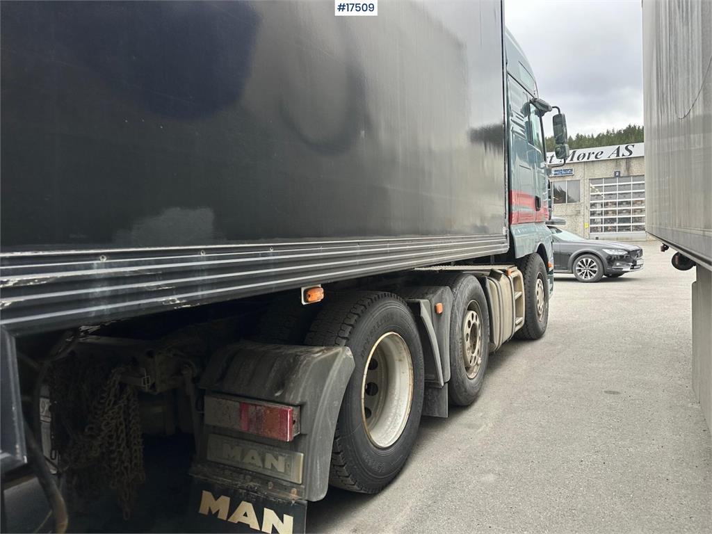 MAN TGA 25.480 6x2 Truck.
