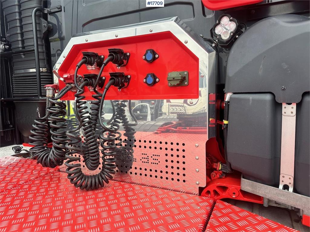 Volvo FH500 6x2 Truck.