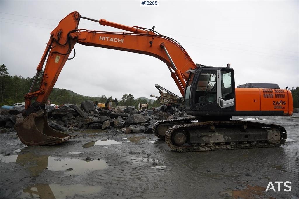 Zaxis 350LC with 13100 hours. Sold without bucket.  Machineryscanner