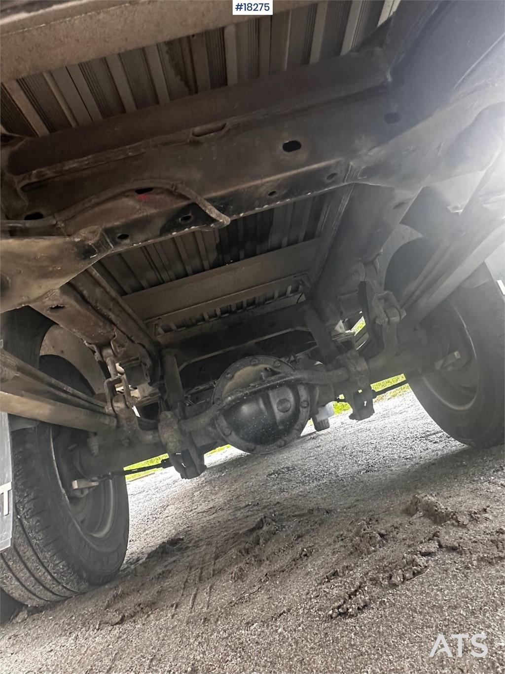 Mercedes-Benz Sprinter 516 w/driving bridges and HIAB crane.