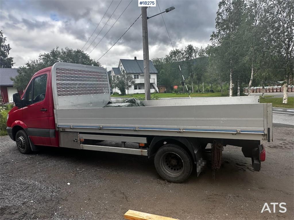 Mercedes-Benz Sprinter 516 w/driving bridges and HIAB crane.