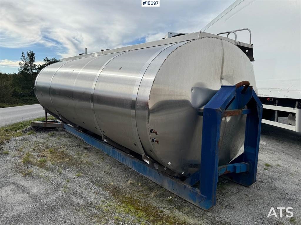 Tank on hook frame  Machineryscanner