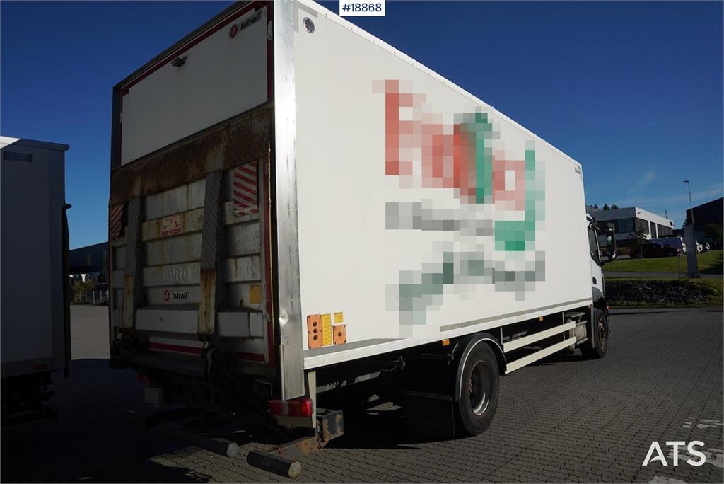 Mercedes-Benz Antos 1832 Box truck (distribution truck)