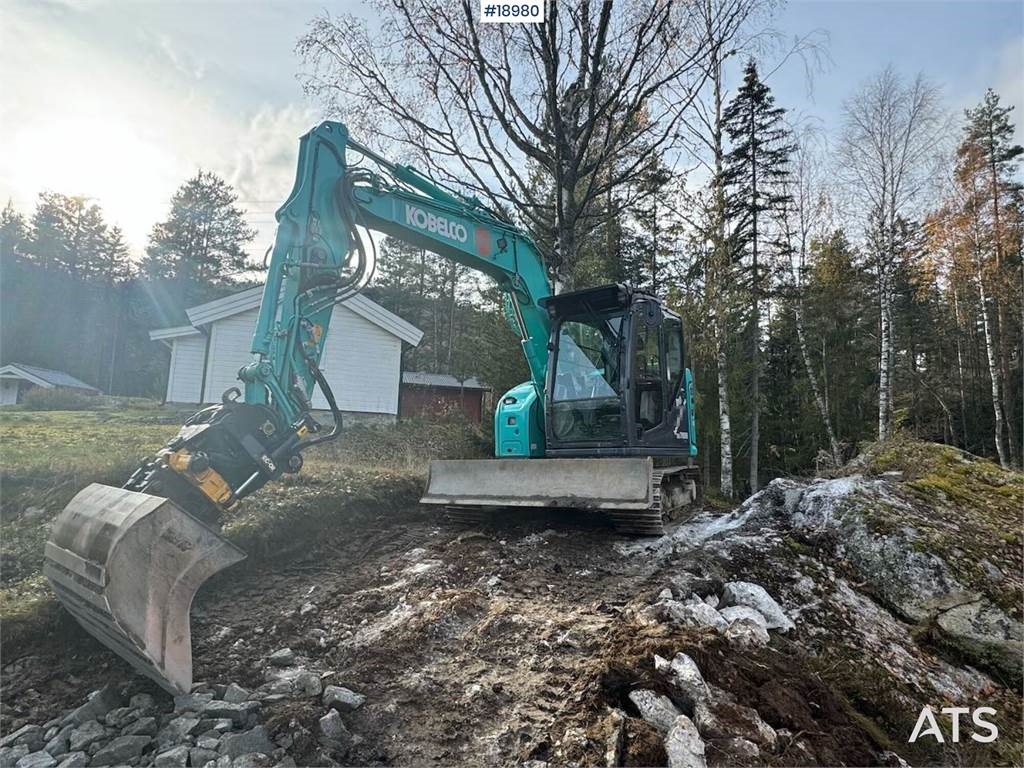 SK75SR-7 Tracked excavator w/ tilt and 2 buckets  Machineryscanner