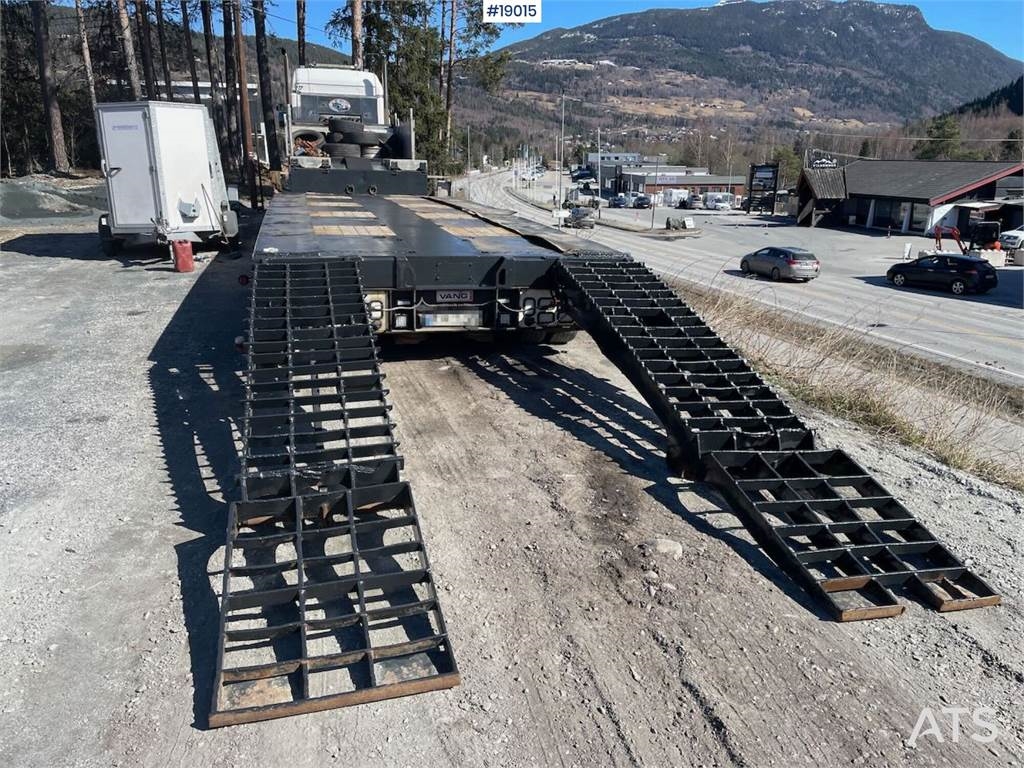 SHSL machine semi w/ extension and hydraulic widen  Machineryscanner