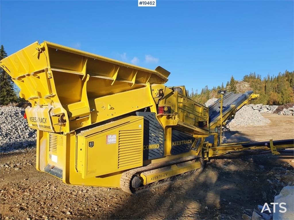 Combo Sights. 1200 hours! 1 owner.  Machineryscanner