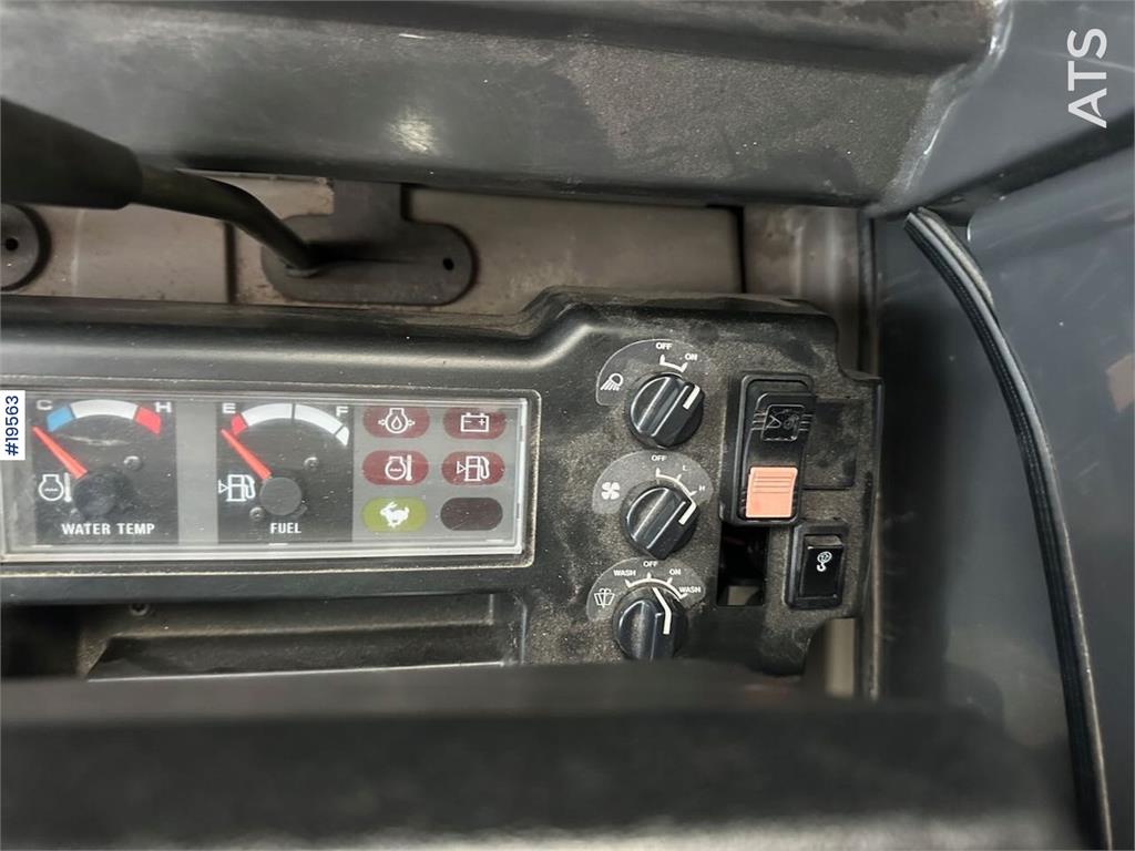 CASE CX50B excavator w/rototilt, hammer, grapple and 3