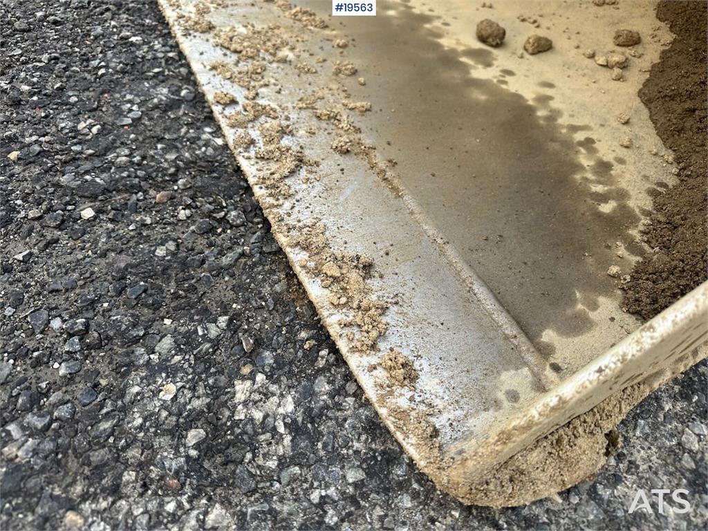 CASE CX50B excavator w/rototilt, hammer, grapple and 3