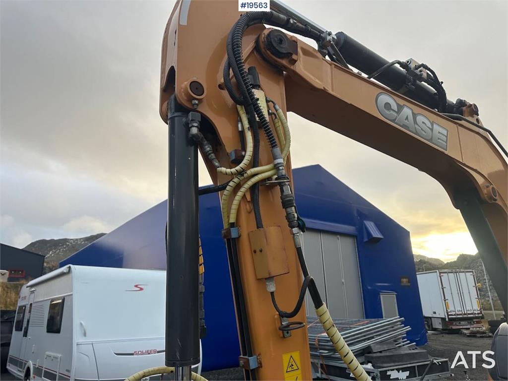 CASE CX50B excavator w/rototilt, hammer, grapple and 3