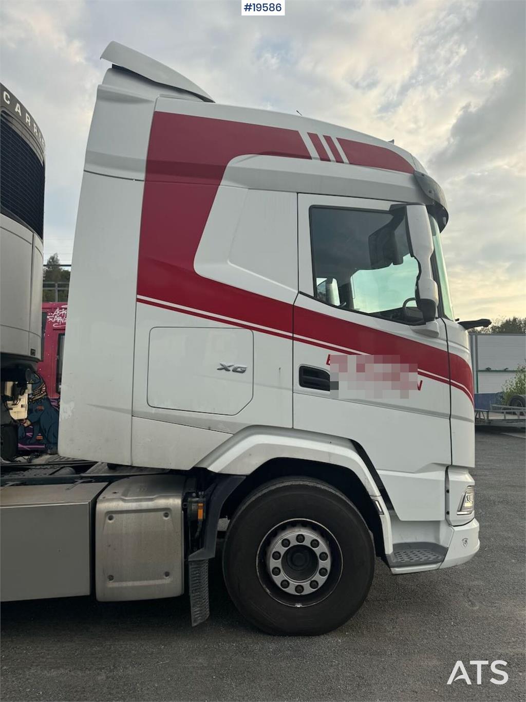 DAF XG 530 6x2 Tractor