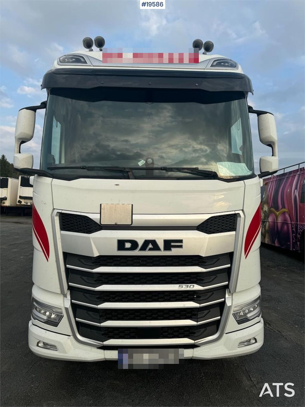 DAF XG 530 6x2 Tractor