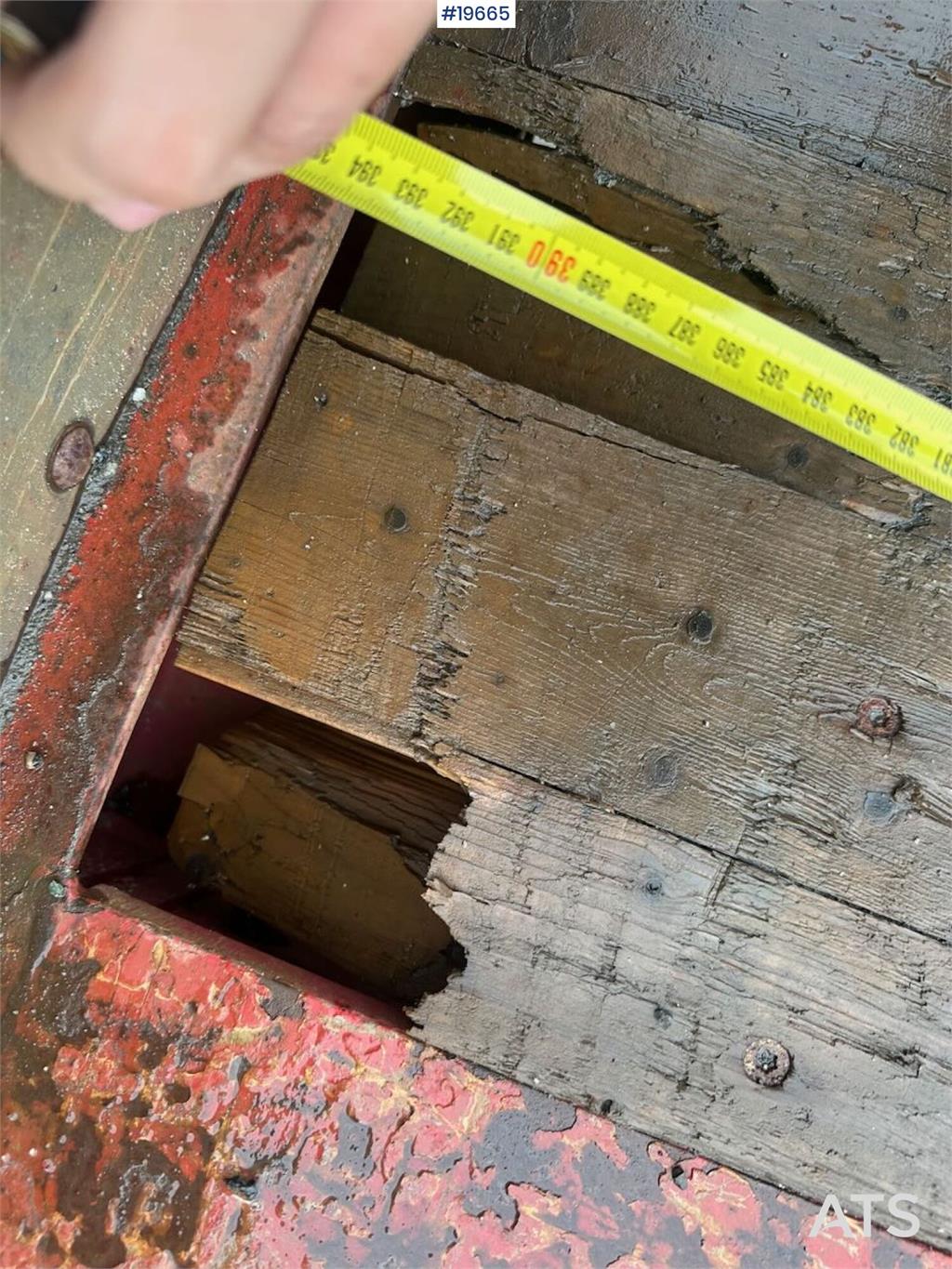 Broshuis 3 AUD-44 lowbed trailer.