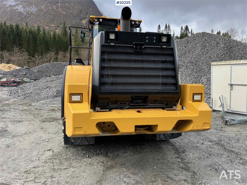 CAT 972M