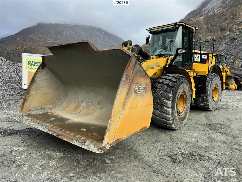 CAT 972M
