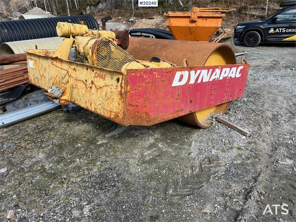 Dynapac CH47 trailed roller