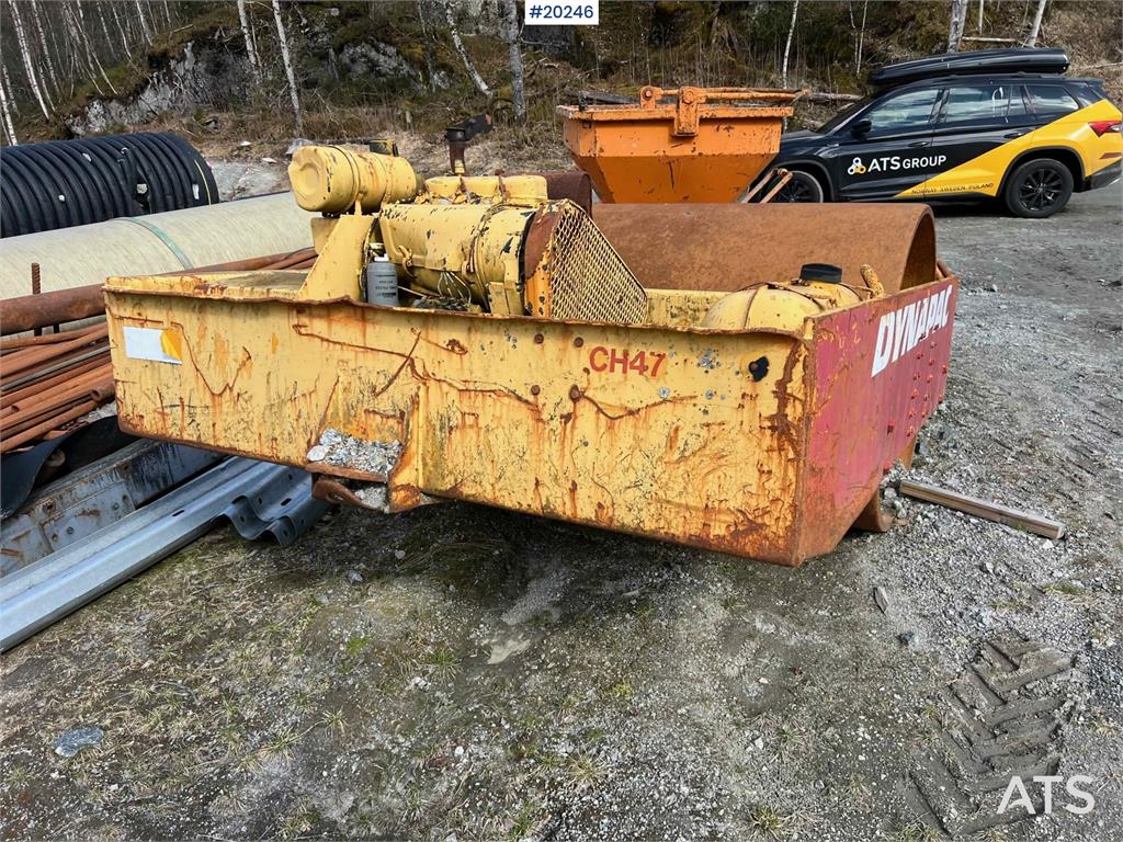 Dynapac CH47 trailed roller