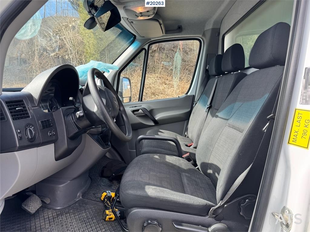 Mercedes-Benz Sprinter 8 Pallets.