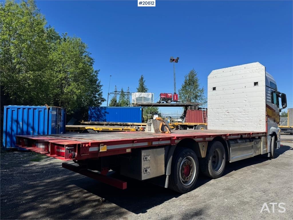 MAN TGX 580 Flatbed truck.