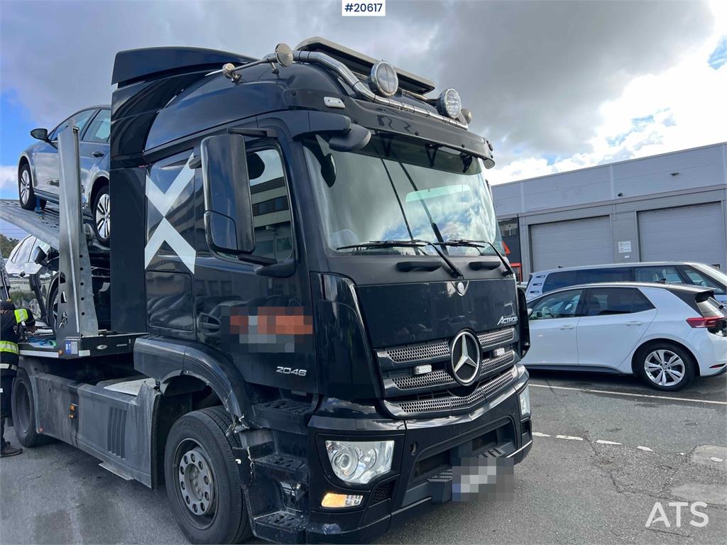 Mercedes-Benz 2046LS