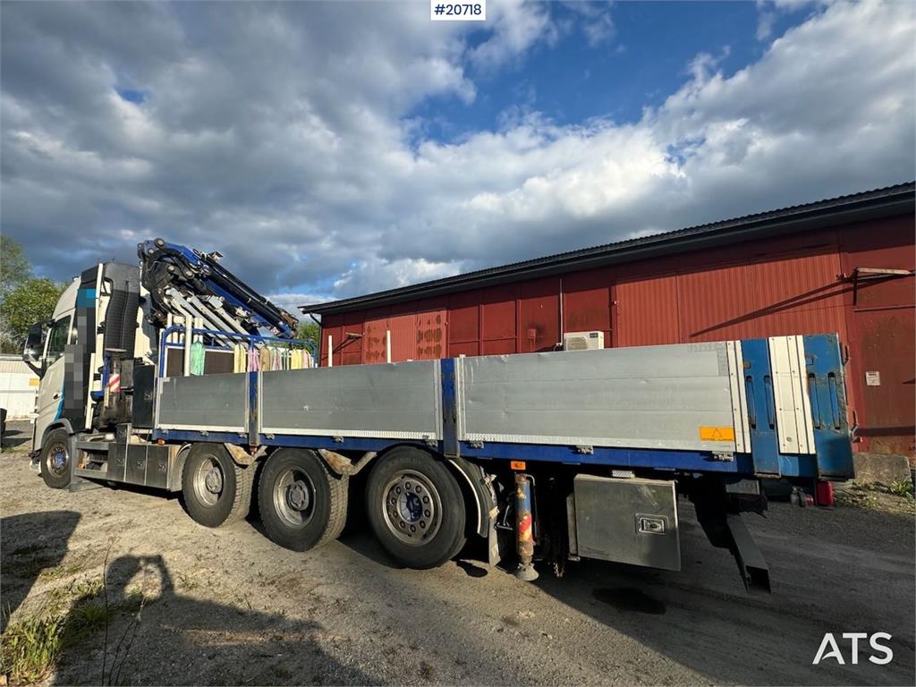 Volvo FH16 Tridem crane truck w/ 43 t/m Fassi crane