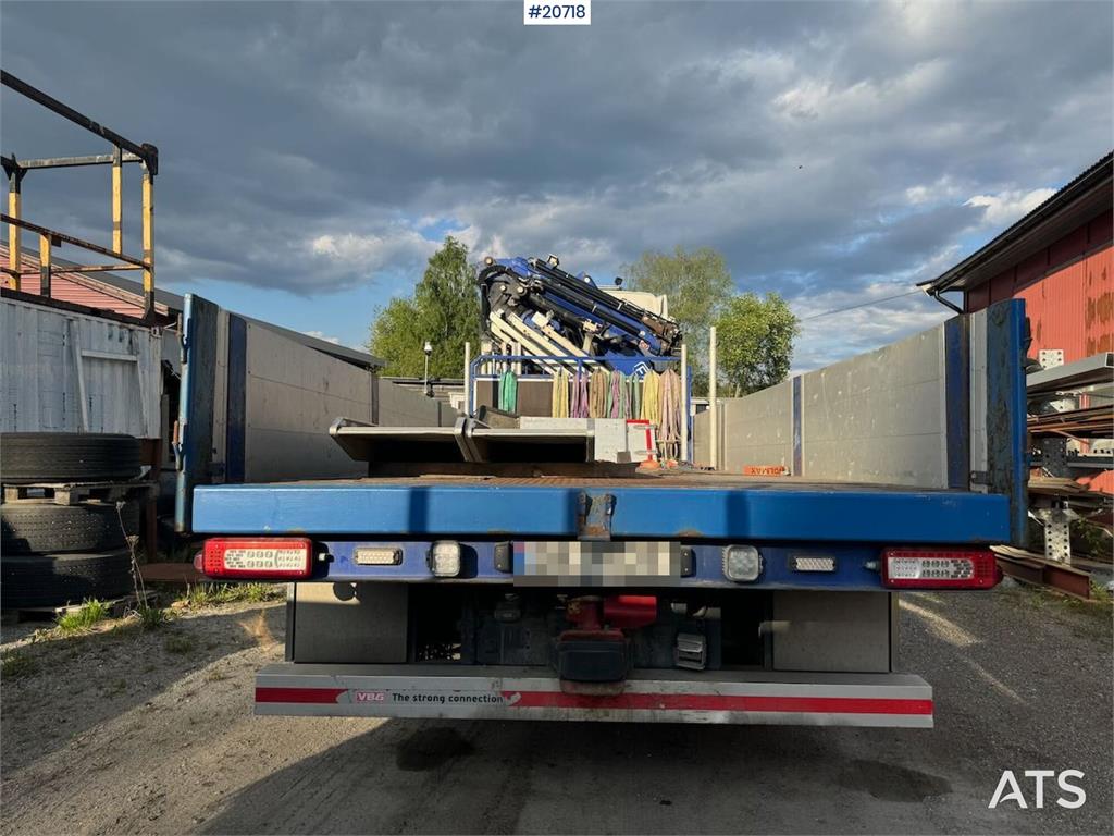 Volvo FH16 Tridem crane truck w/ 43 t/m Fassi crane