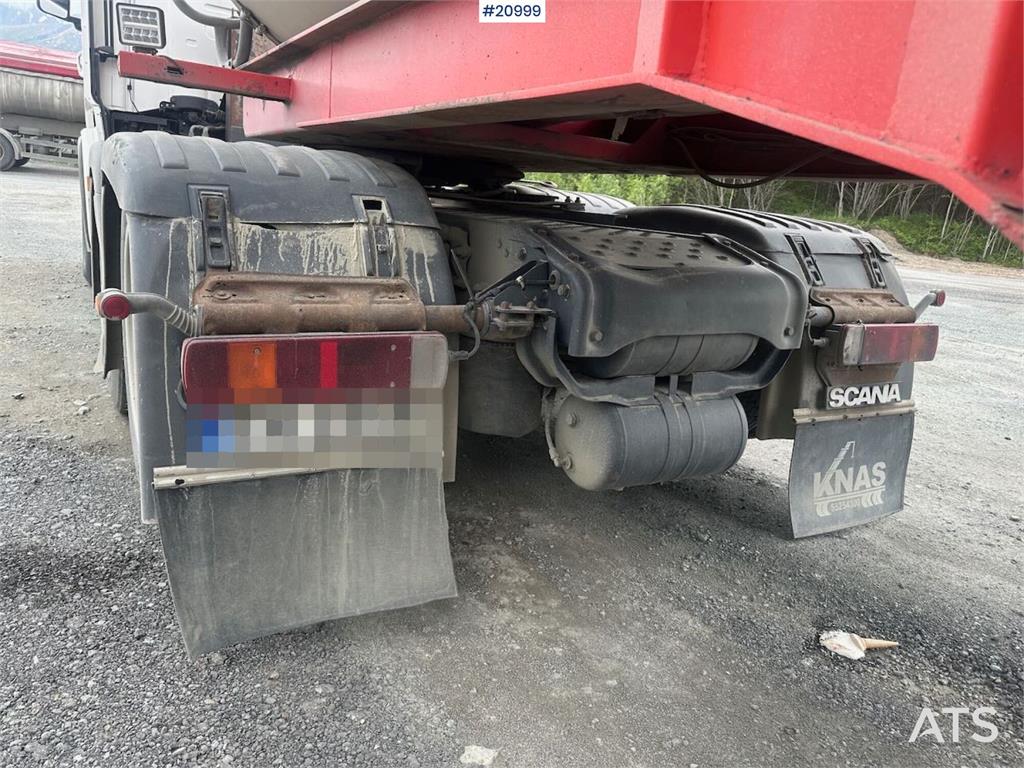 Scania 480 6x2 truck w/ hydraulics and new engine.
