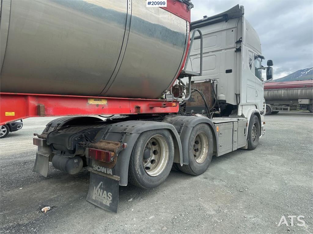 Scania 480 6x2 truck w/ hydraulics and new engine.