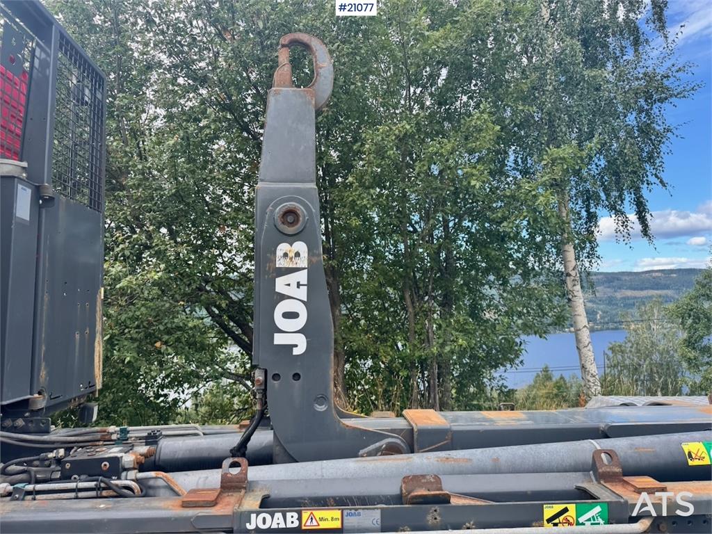 Volvo FM500 6x2 Hook truck.