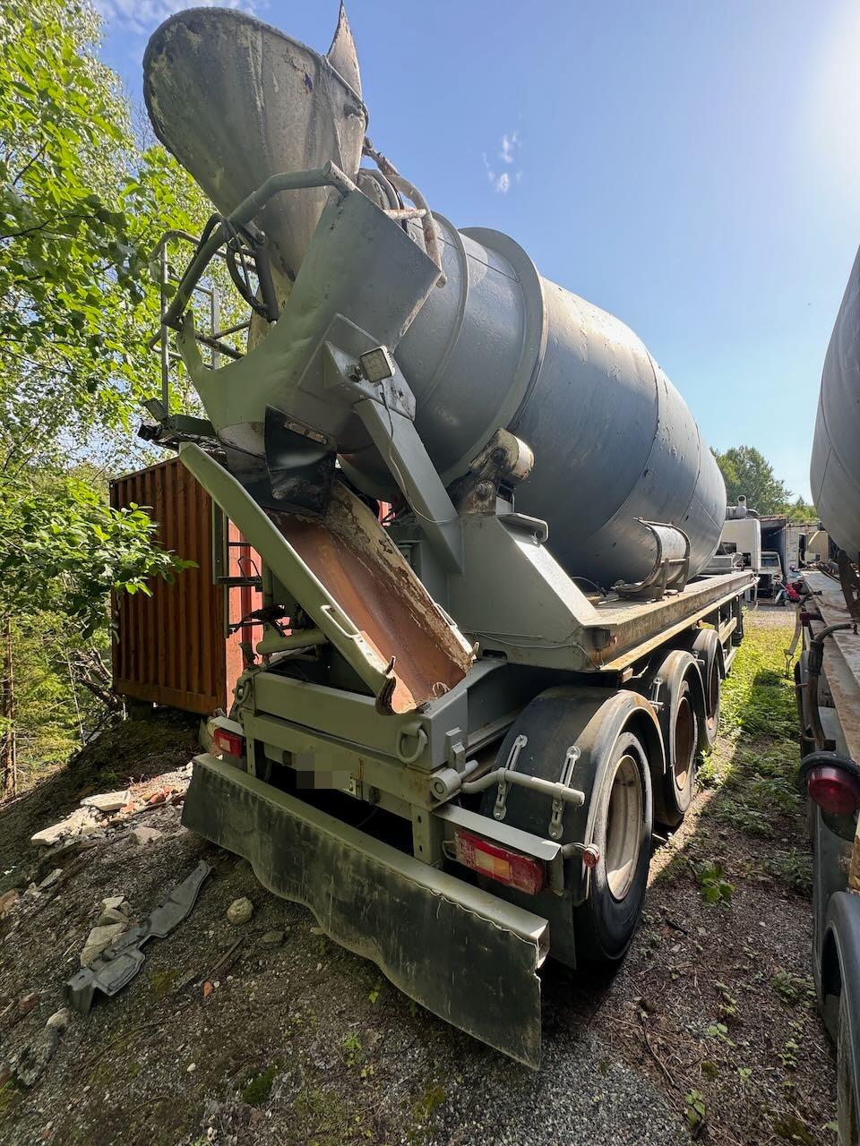 Zorzi imer Concrete trolley w/ Deutz diesel engine