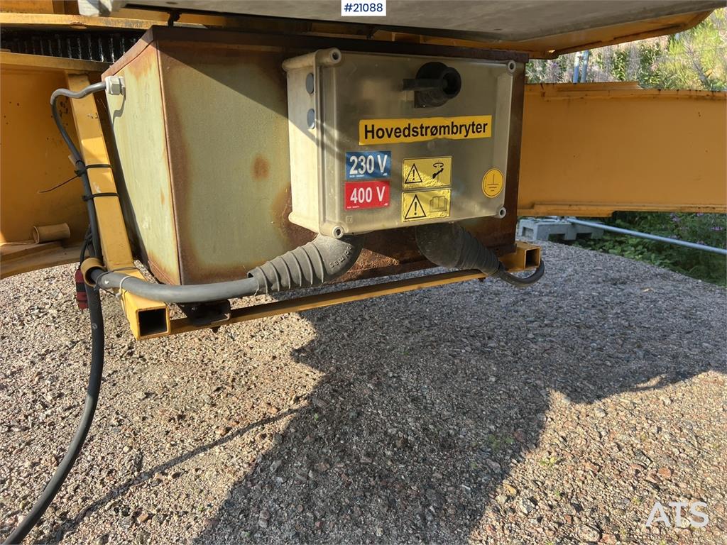 Potain IGO 50 crane w/ wheel set