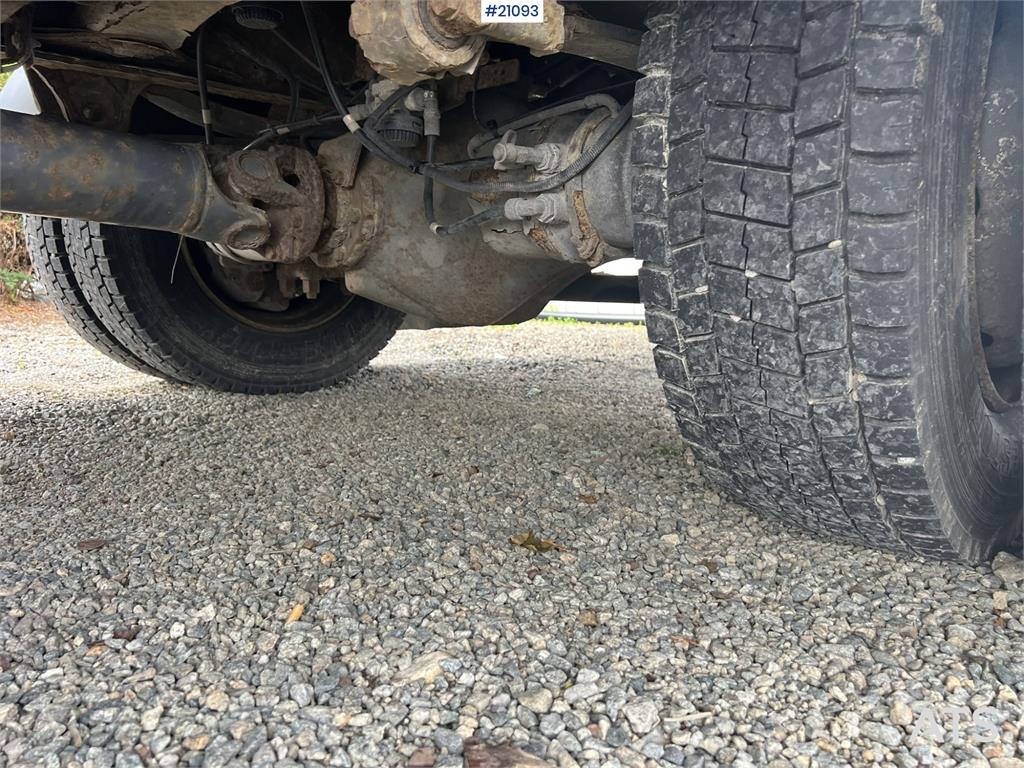 Renault midlium Flatbed 4x2 repair object