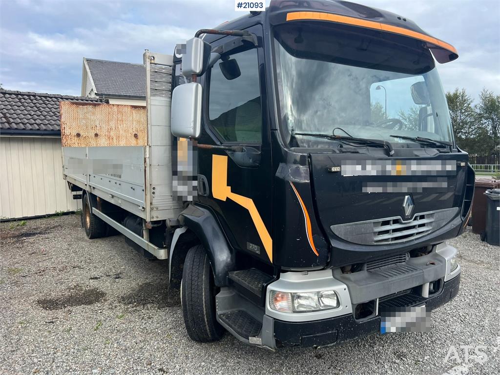 Renault midlium Flatbed 4x2 repair object
