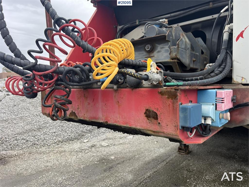 Fliegl Fahrzeugbau ass 3725 Asfaltsemi w/ Push off system