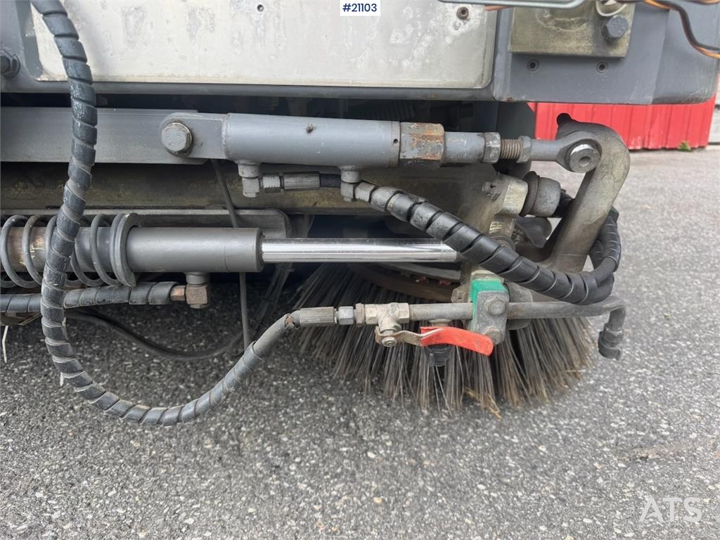 Ravo 540 Sweeper.