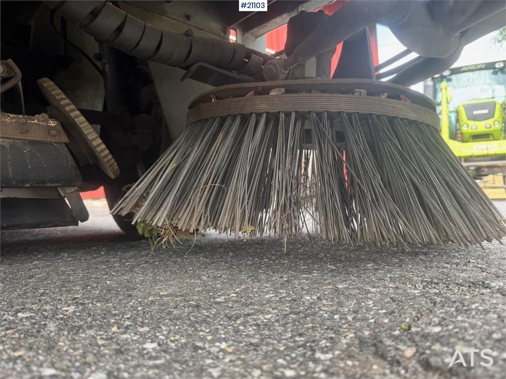 Ravo 540 Sweeper.