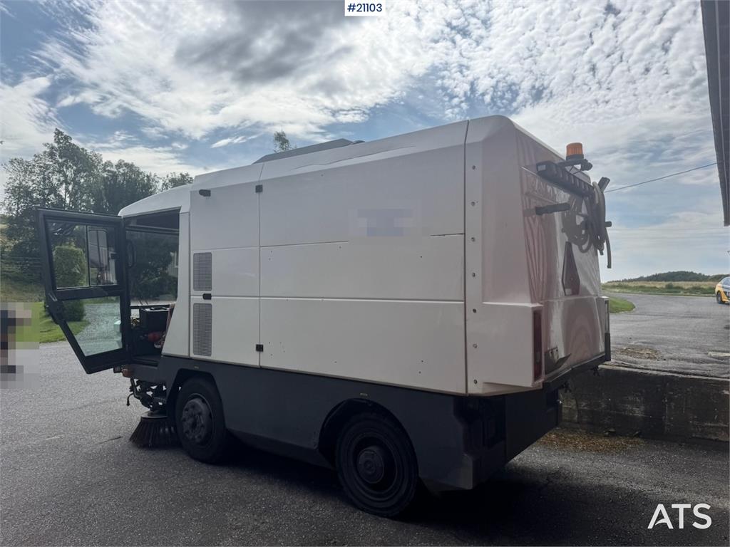 Ravo 540 Sweeper.