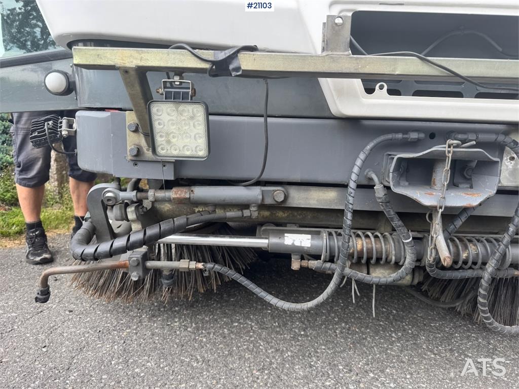 Ravo 540 Sweeper.