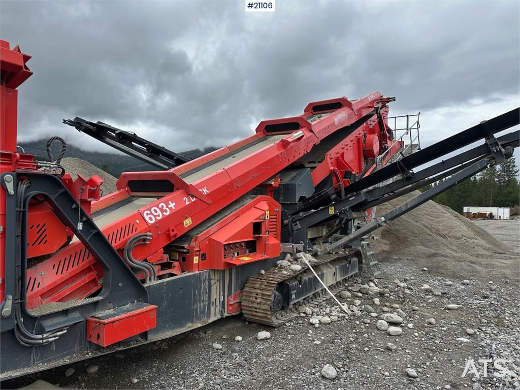 Terex Finlay 693+ Screening.