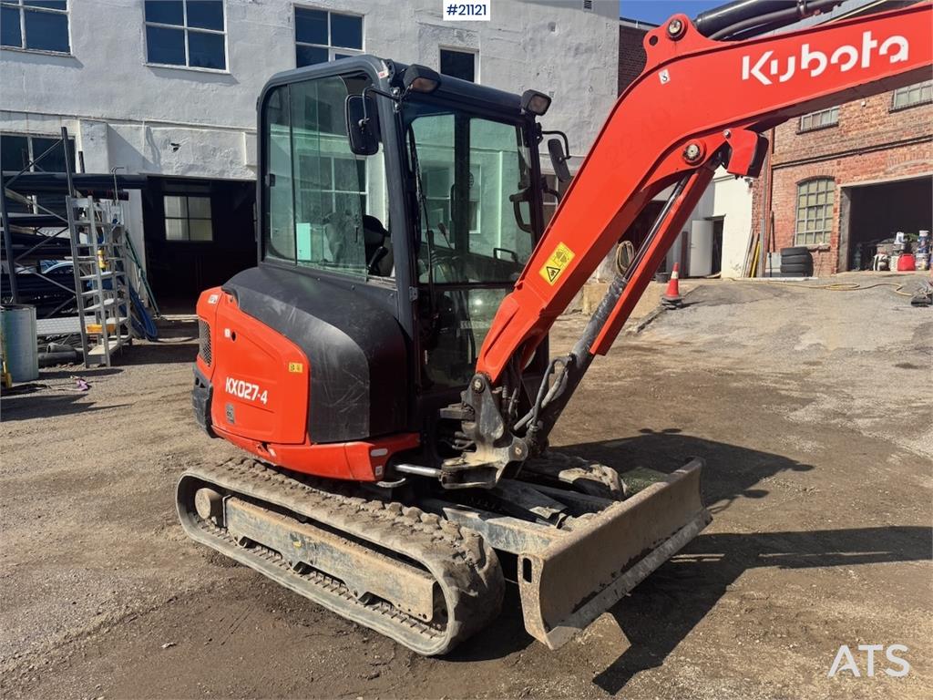 Kubota KX027-4 Mini Excavator w/ 2 buckets.