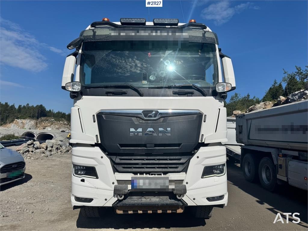 MAN TGX 33.580 6x2 Asphalt truck w/ Tipper box and Tub