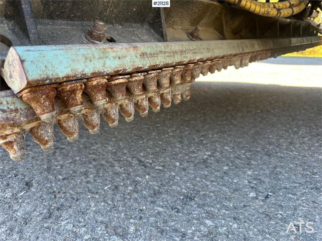 Scania R500 6x2 snow rigged tipper truck w/ plate and und