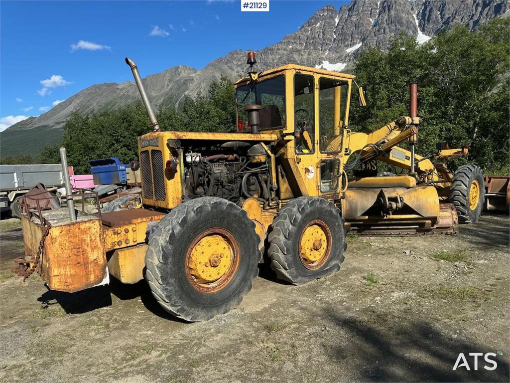 Nordverk 130 HVT grader w/ extra tires on rim. WATCH VIDEO.