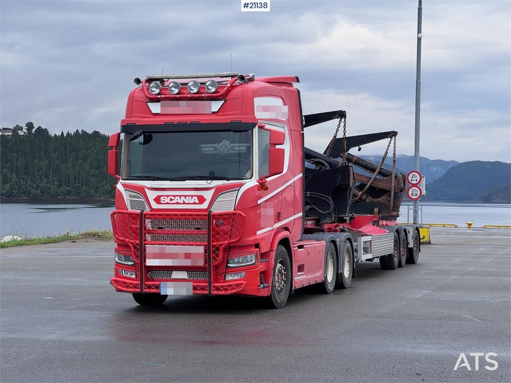 Scania 580 NextGen w/ 2015 Hammar 195s Sideloader