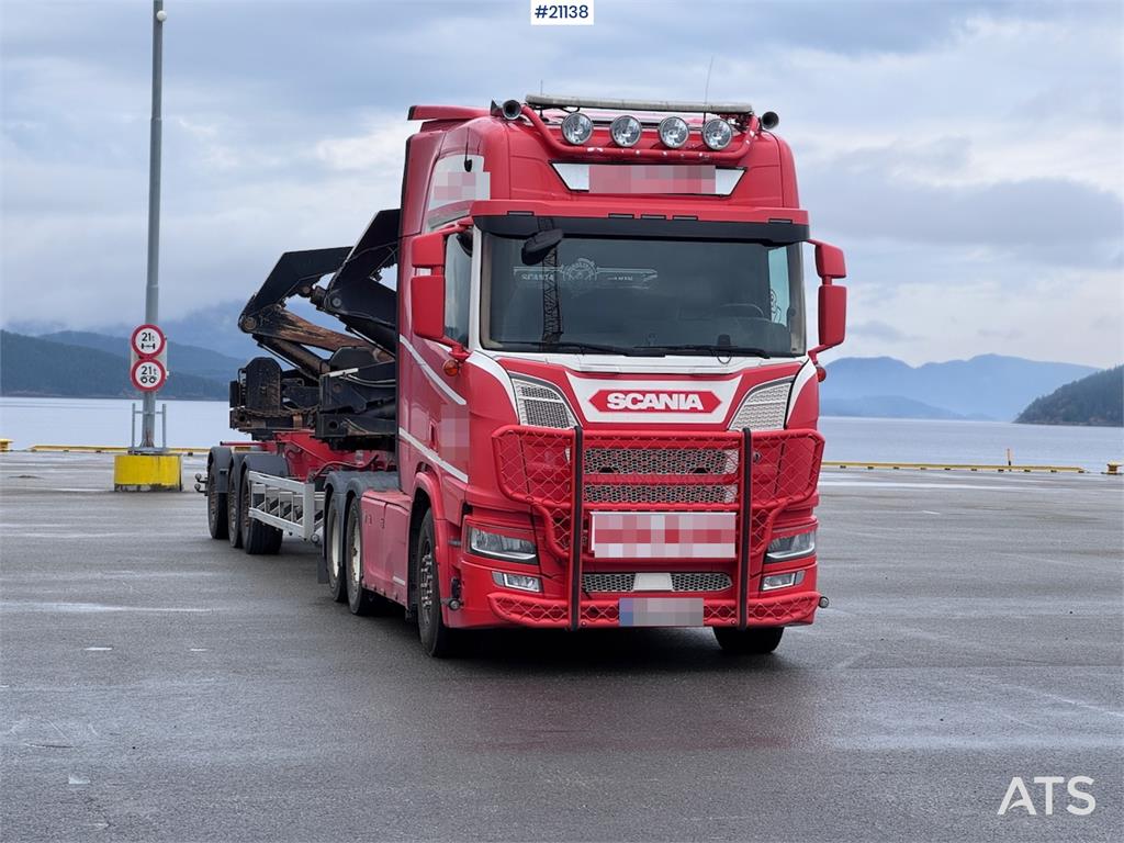 Scania 580 NextGen w/ 2015 Hammar 195s Sideloader