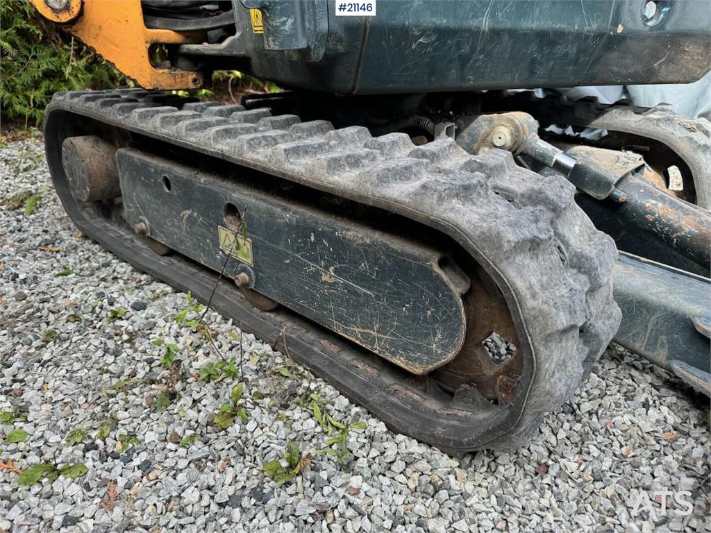 Hyundai HX10A mini excavator w/ 3 drawers. 266 hours.