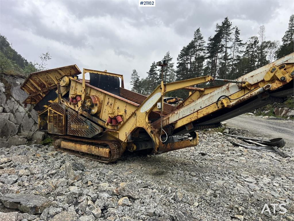 Keestrack Frontier Screening Plant w/2 Side Belts