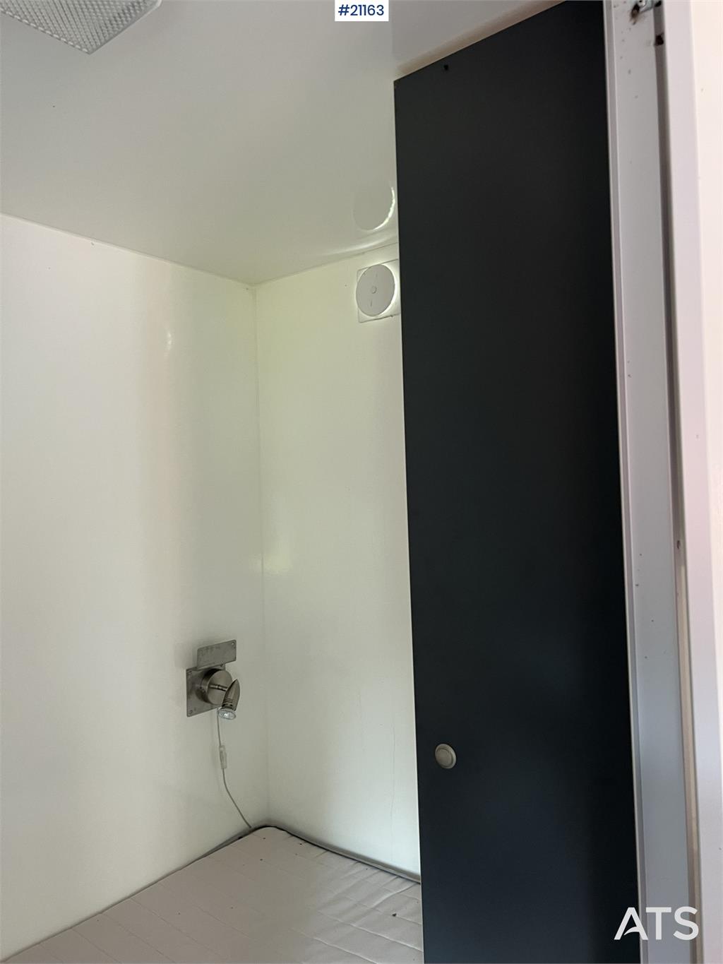 Scanvogn Residential Barracks w/ 2 bedrooms, shower, toilet